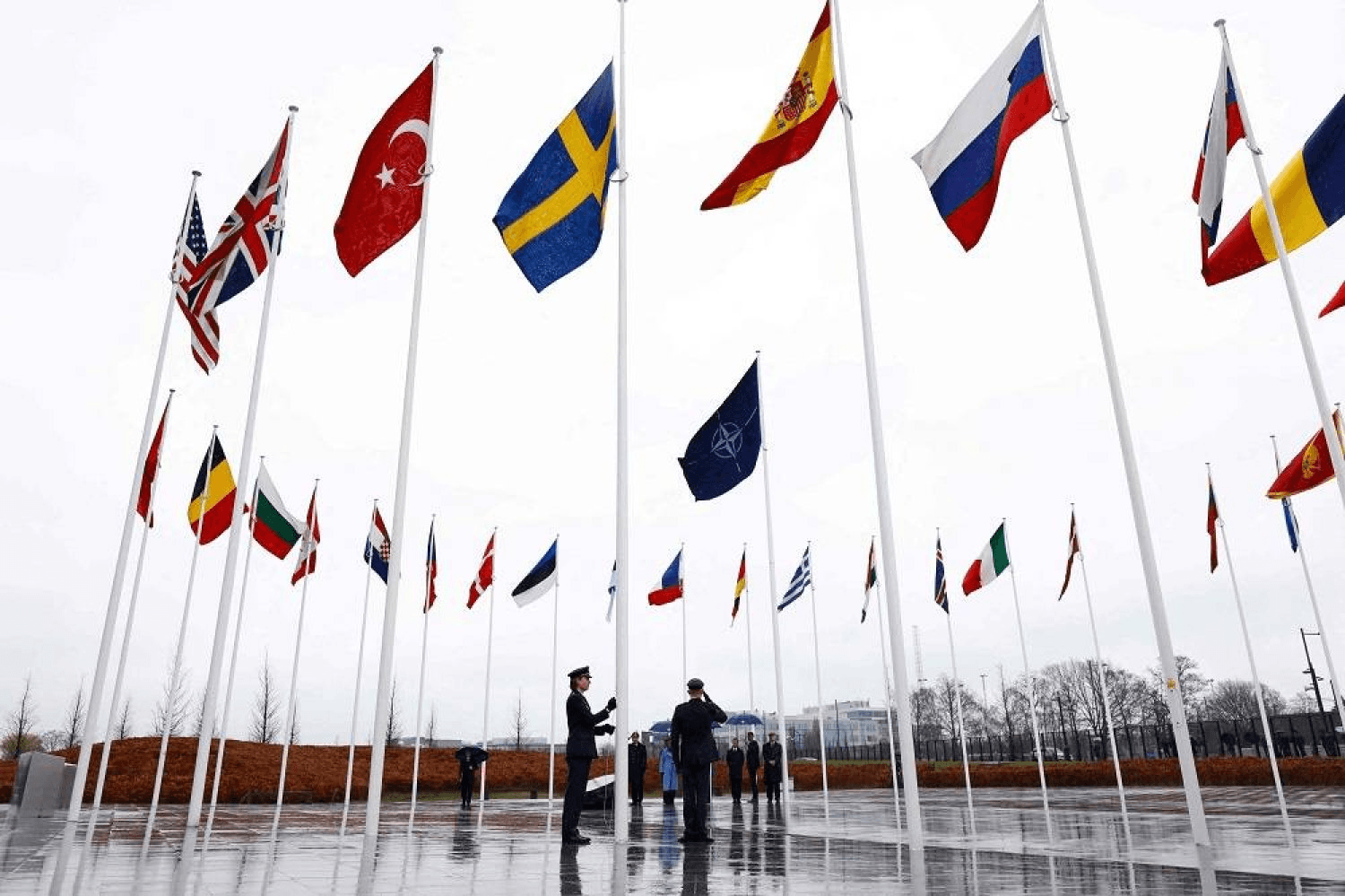 NATO đối mặt nhiều thách thức sau 75 năm thành lập