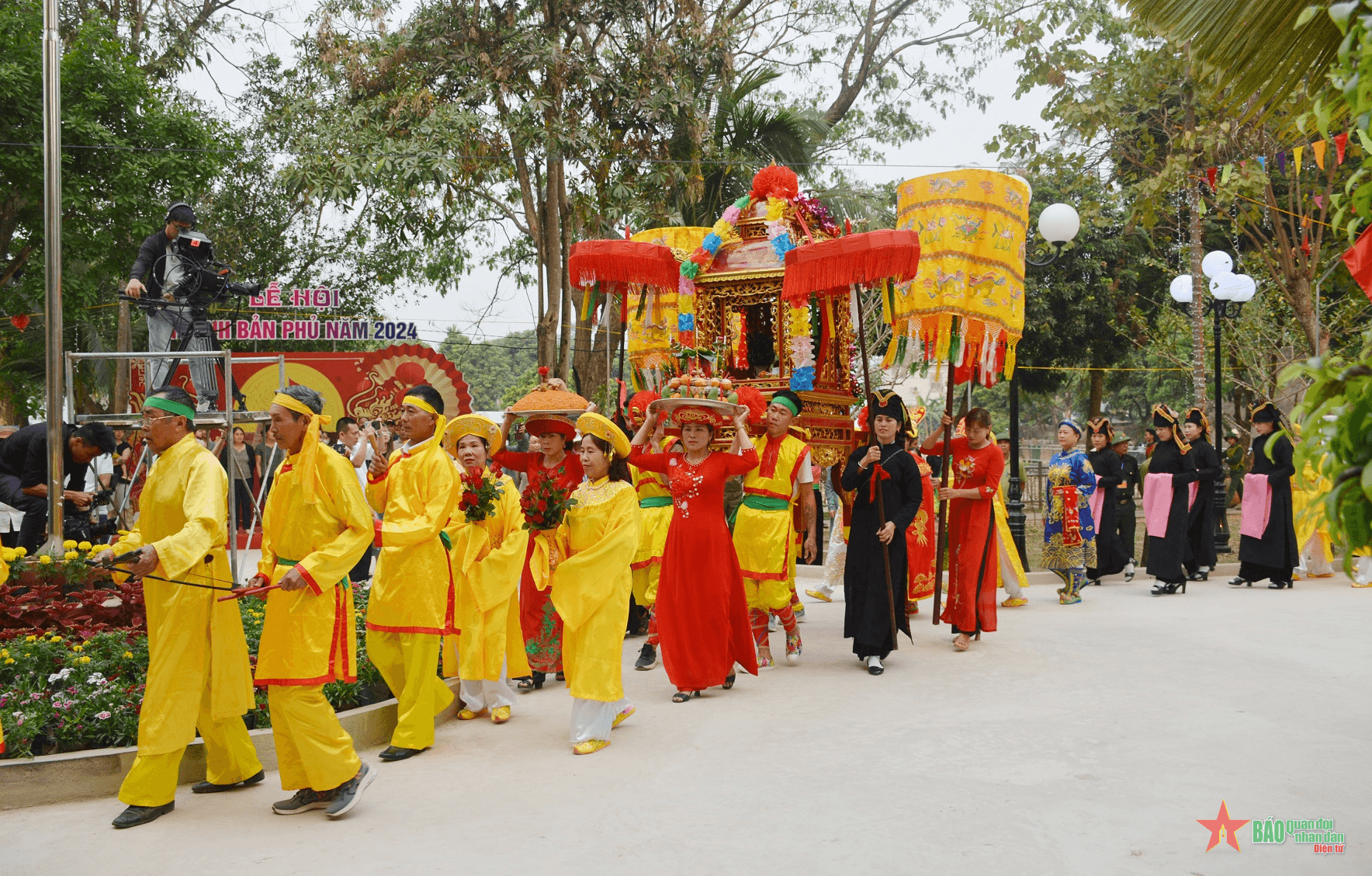 Đặc sắc Lễ hội Thành Bản Phủ Điện Biên