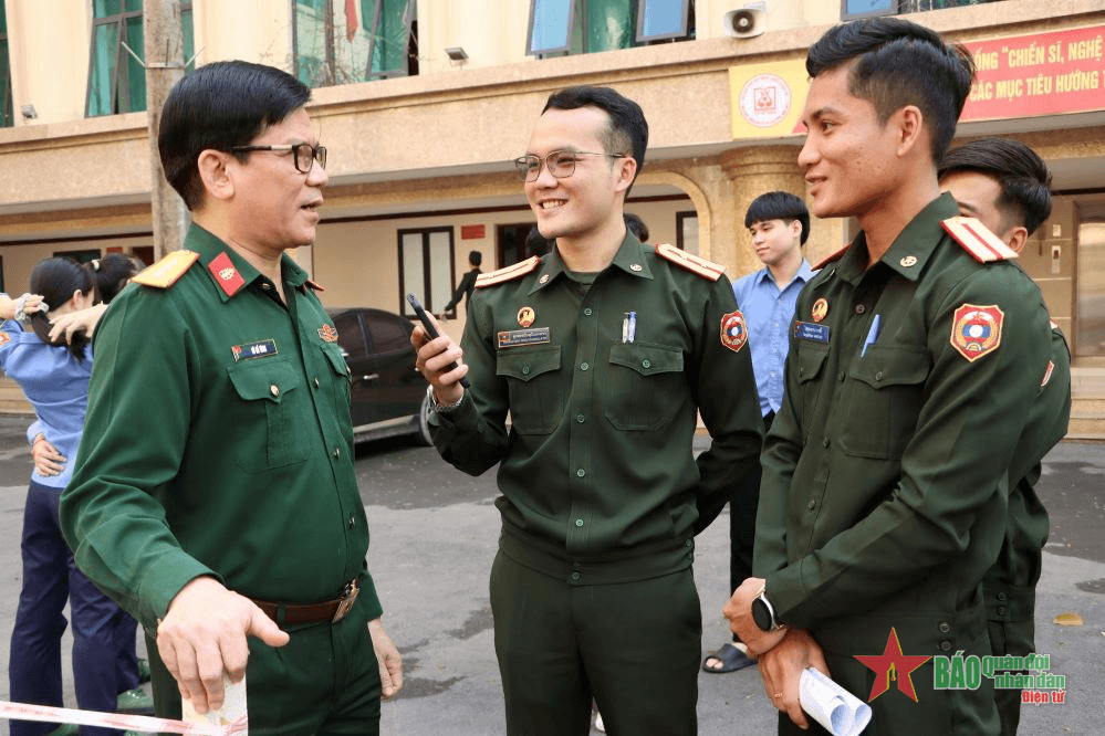 Trường Đại học Văn hóa Nghệ thuật Quân đội Việt Nam trong mắt học viên quân sự Lào