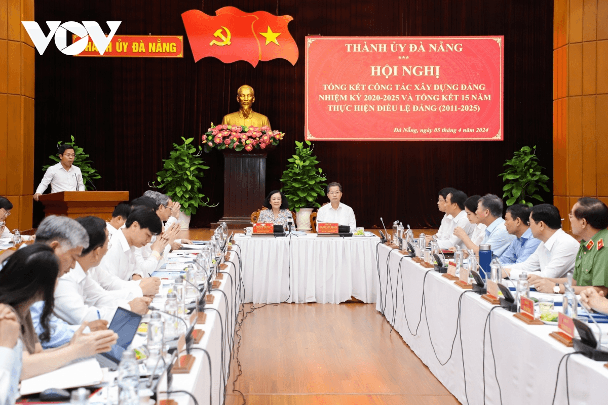 Đồng chí Trương Thị Mai dự tổng kết xây dựng Đảng của Thành ủy Đà Nẵng