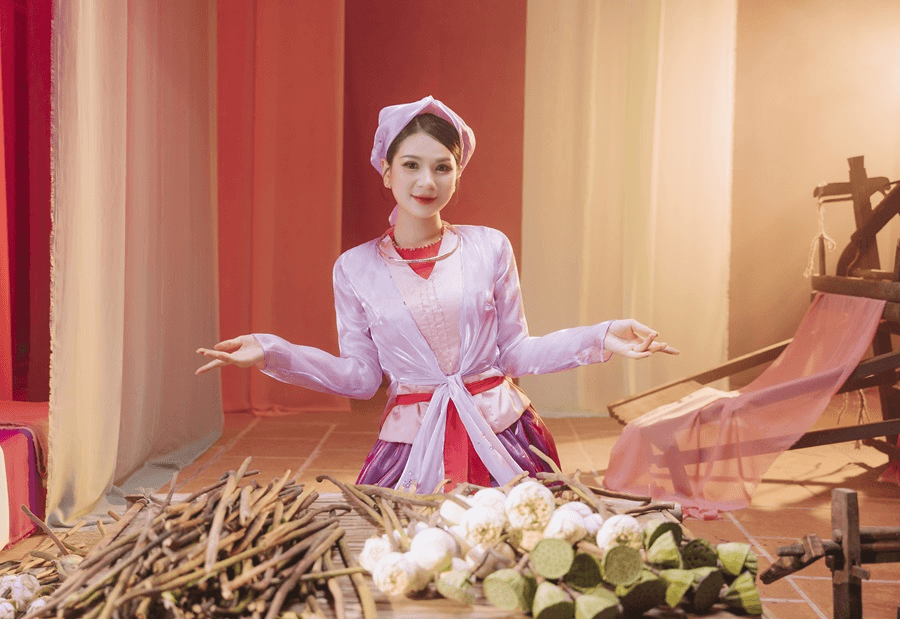 Lan tỏa vẻ đẹp của tơ sen