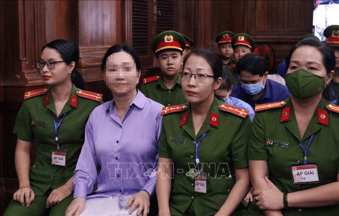 Không “chính trị hóa” các vụ án kinh tế