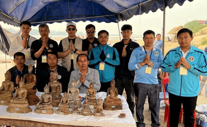 Lào phát hiện nhiều pho tượng Phật được cho là có niên đại hàng trăm năm trước