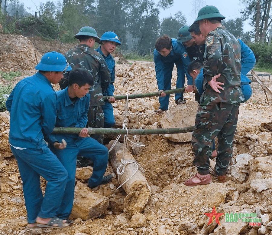 Nghệ An hủy nổ thành công quả bom nặng 226 KG nguyên kíp nổ