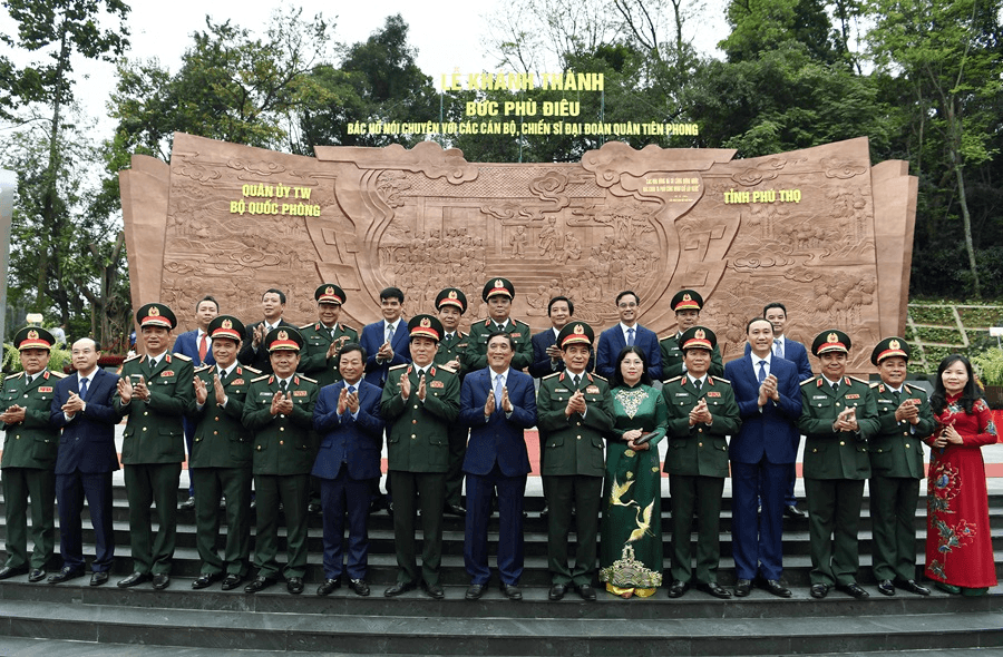 Khắc cốt ghi tâm lời hịch thiêng liêng