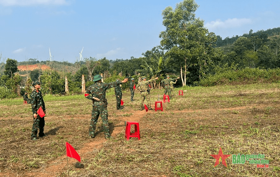 Trung đoàn 726 kiểm tra bắn đạn thật năm 2024