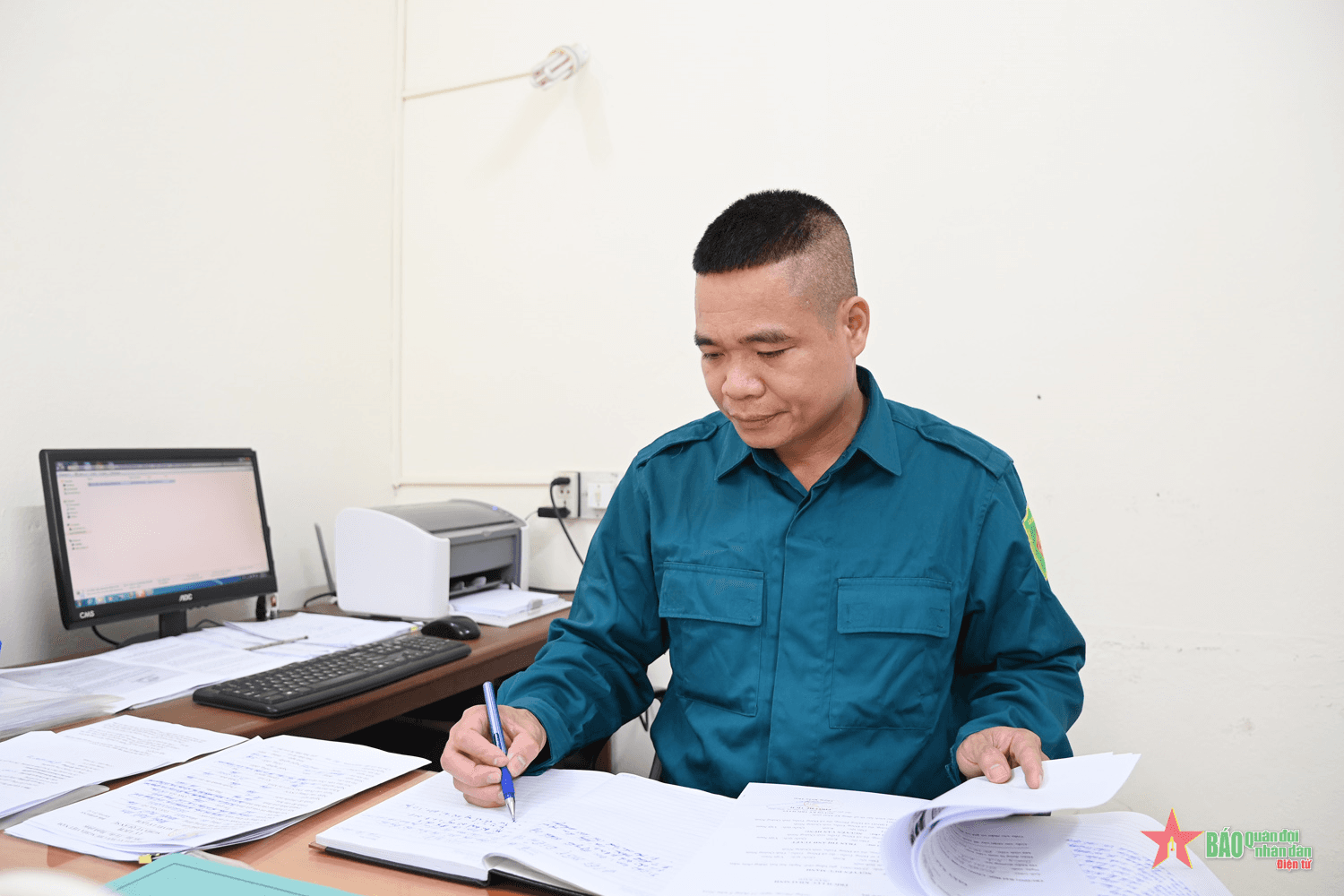 Chỉ huy trưởng quân sự phường nhiệt tình, trách nhiệm