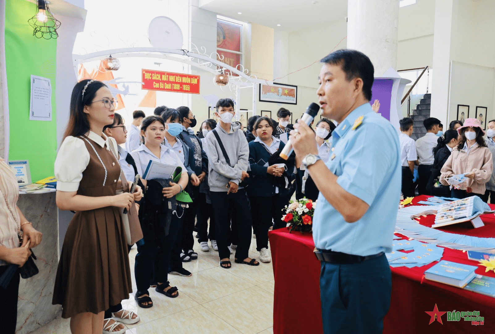 Trường Sĩ quan Không quân: Tuyên truyền, hướng nghiệp tuyển sinh quân sự năm 2024