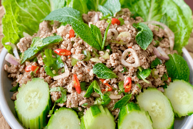 Lạp - Món ăn may mắn của người Lào