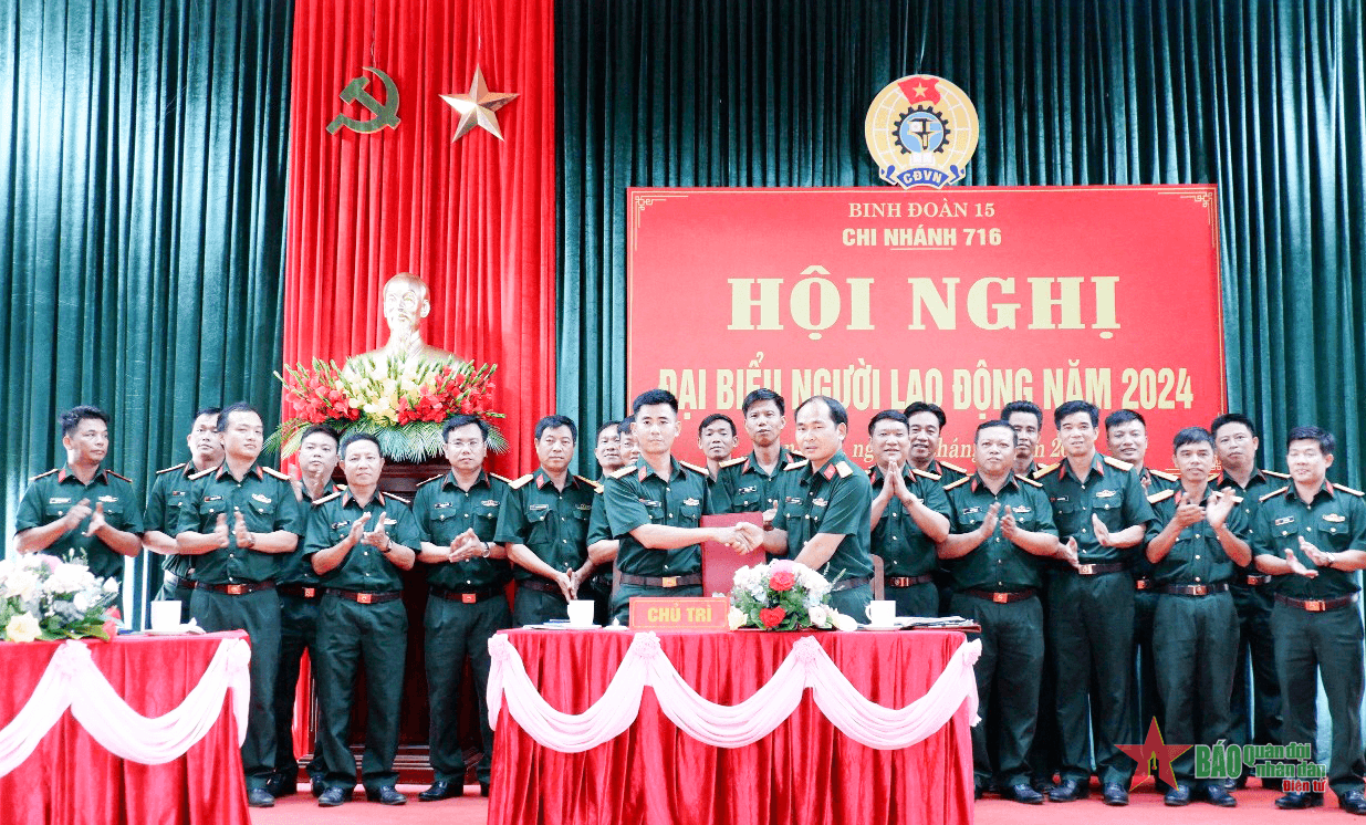 Gắn sản xuất với phát triển kinh tế-xã hội, củng cố quốc phòng, an ninh khu vực biên giới