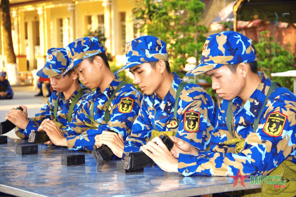 Lữ đoàn 962, Quân khu 9: Kiểm tra bắn phân đoạn vào mục tiêu bia số 7 cho chiến sĩ mới