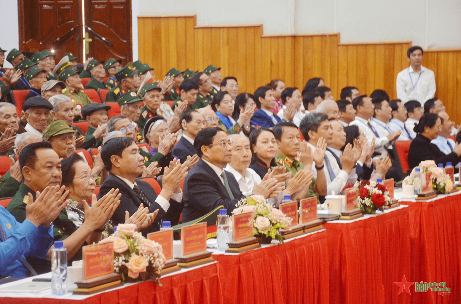 Ủy ban Trung ương MTTQ Việt Nam gặp mặt, tri ân chiến sĩ Điện Biên, thanh niên xung phong, dân công hỏa tuyến