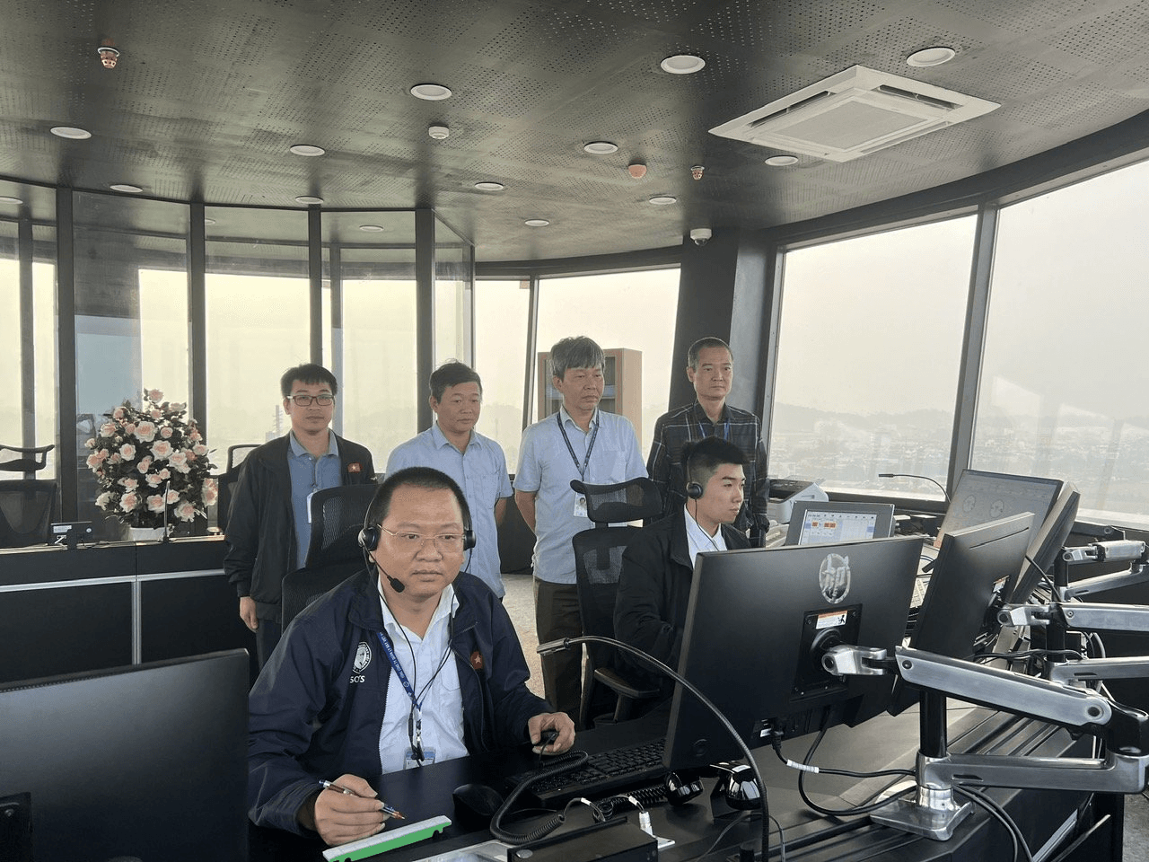 Chuyển đổi khai thác thành công Đài Kiểm soát không lưu Điện Biên