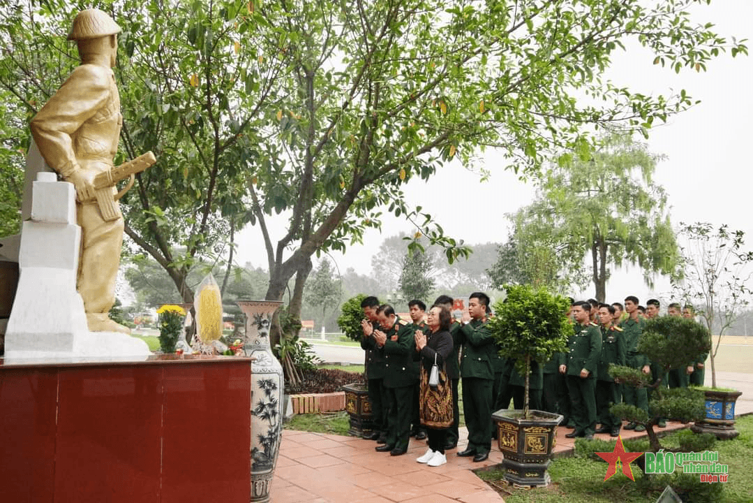 Nhớ ơn Anh hùng liệt sĩ Phan Đình Giót