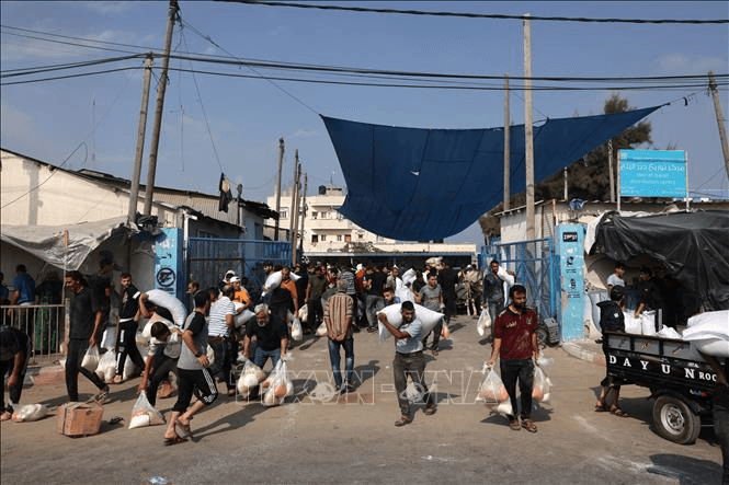 Ít nhất 14 người Palestine thiệt mạng trong cuộc đột kích của Israel