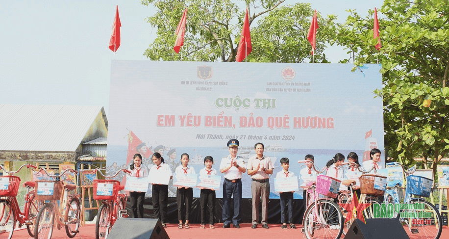 Hải đoàn 21 tổ chức Cuộc thi “Em yêu biển, đảo quê hương”