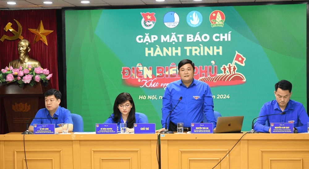 Nhiều hoạt động thiết thực trong Hành trình “Điện Biên Phủ - Khát vọng non sông”