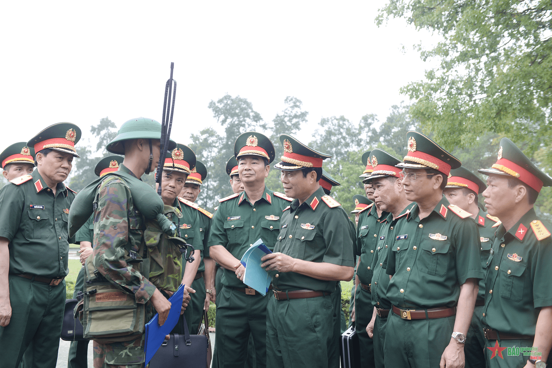 Thượng tướng Nguyễn Tân Cương kiểm tra toàn diện Sư đoàn 312