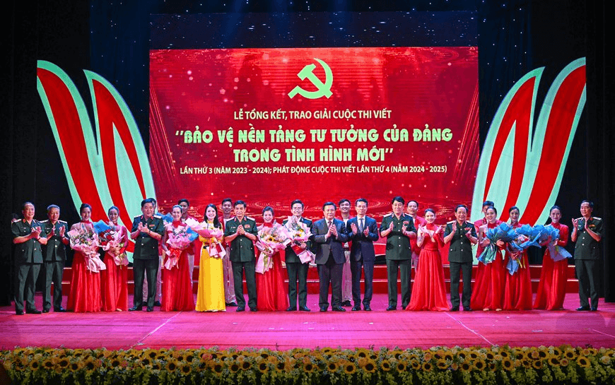 Lễ tổng kết, trao giải Cuộc thi viết "Bảo vệ nền tảng tư tưởng của Đảng trong tình hình mới" lần thứ ba (năm 2023-2024)