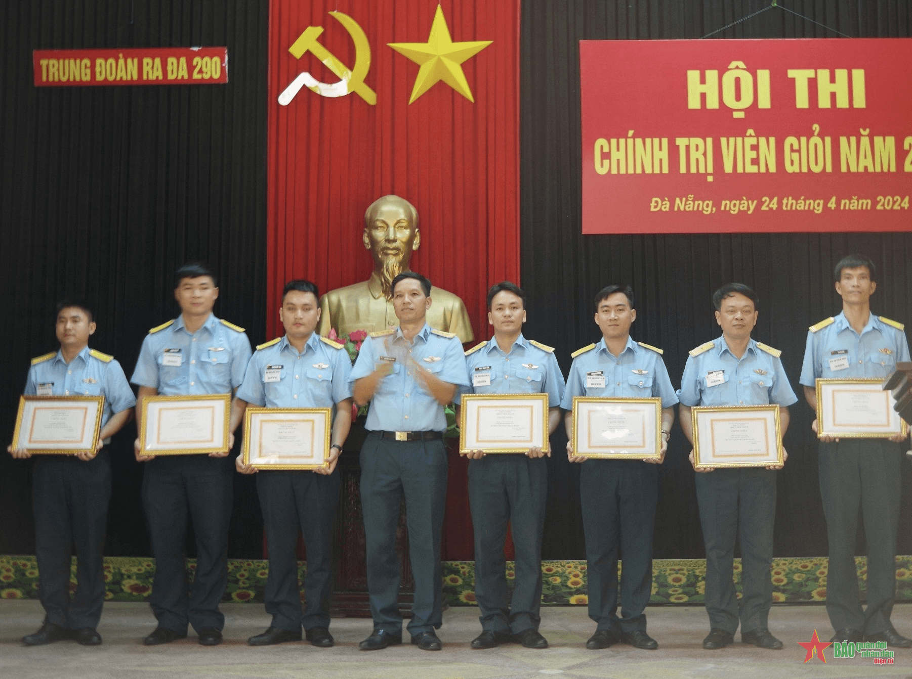 Trung đoàn 290 tổ chức Hội thi Chính trị viên giỏi