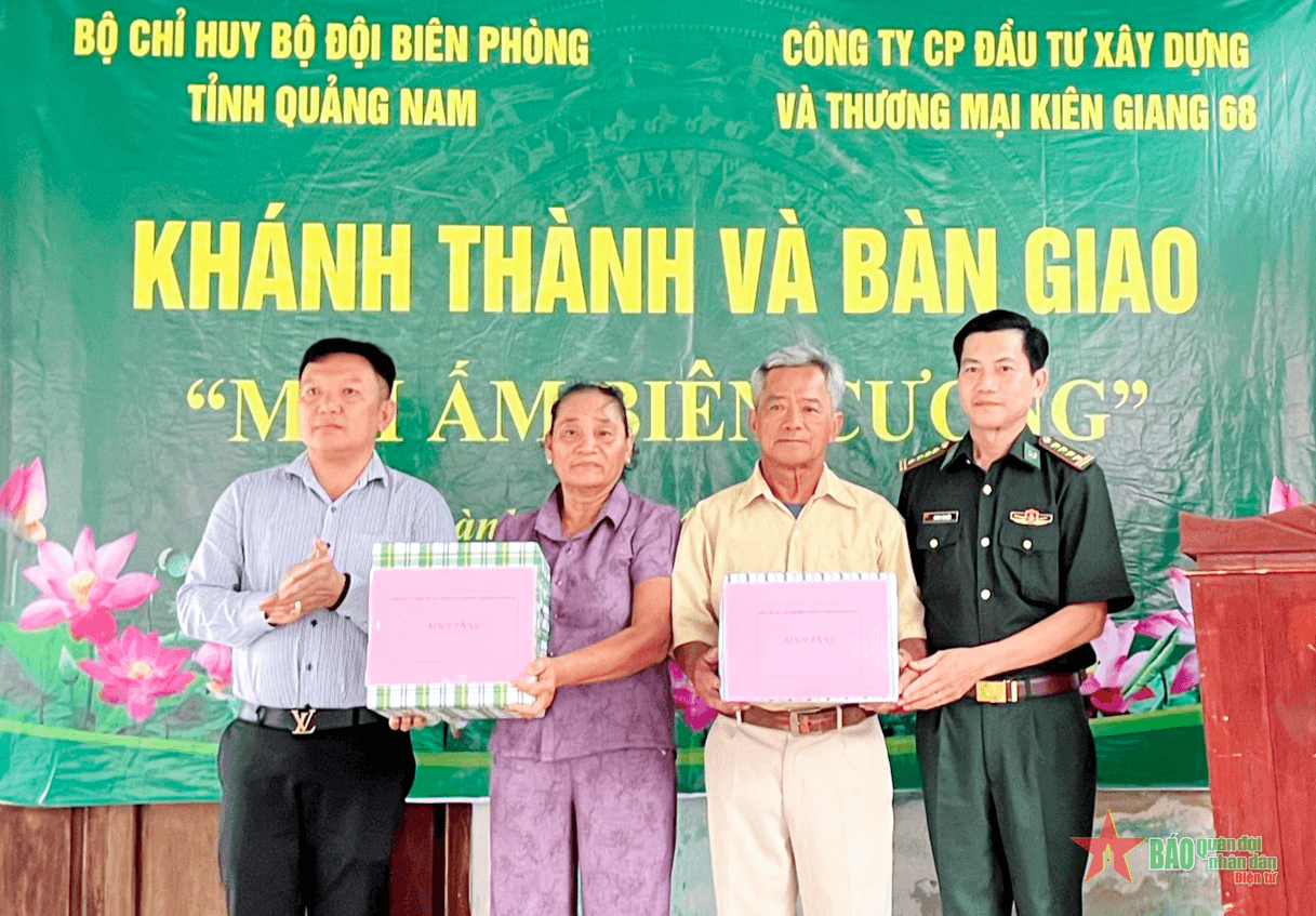 Quảng Nam: Khánh thành và bàn giao nhà “Mái ấm biên cương” cho gia đình chính sách