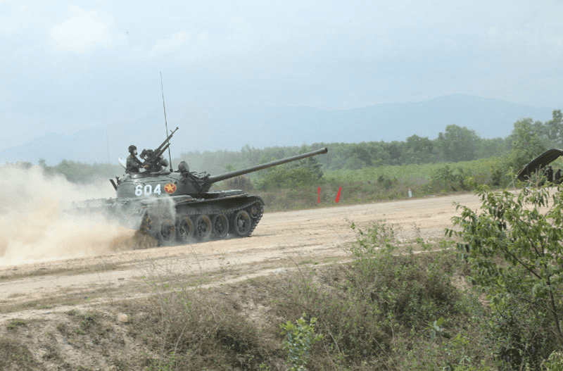 Luyện tài cùng “chiến mã sắt”