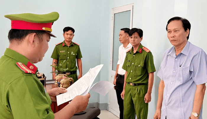 Khởi tố, bắt tạm giam 2 Phó chủ tịch UBND thành phố TP Long Xuyên, tỉnh An Giang