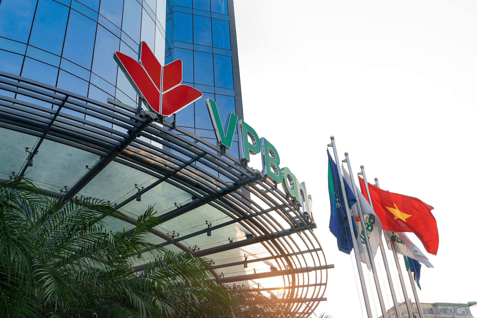 Xếp hạng tín nhiệm của VPBank duy trì ở mức Ba3, triển vọng ổn định