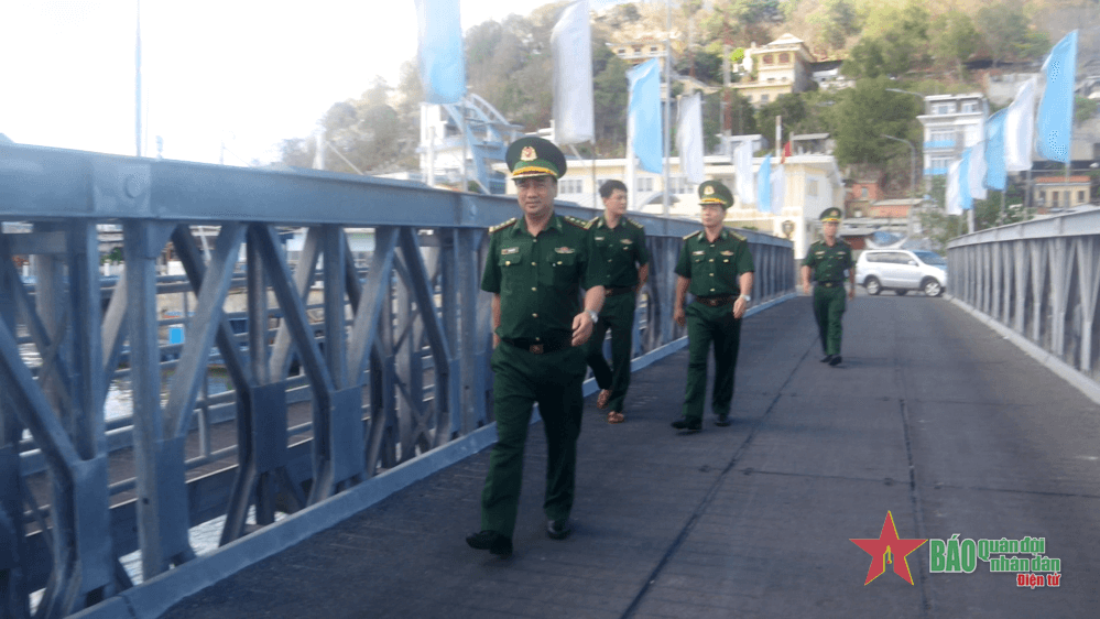Bộ đội Biên phòng tỉnh Bà Rịa - Vũng Tàu kiểm tra, động viên cán bộ, chiến sĩ trực sẵn sàng chiến đấu