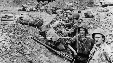 Chiến dịch Điện Biên Phủ: Ngày 29-4-1954, địch vẫn loay hoay tìm lối thoát