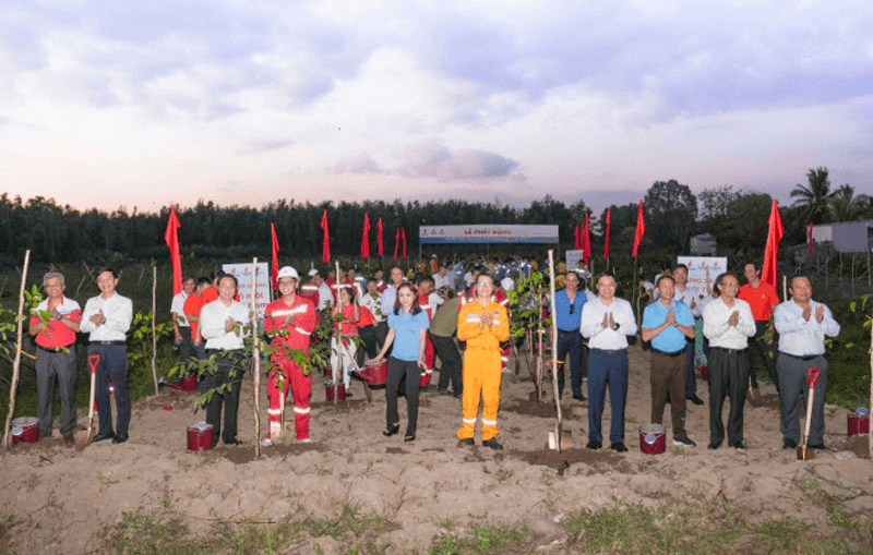 Ươm mầm xanh trên đất ngập nước
