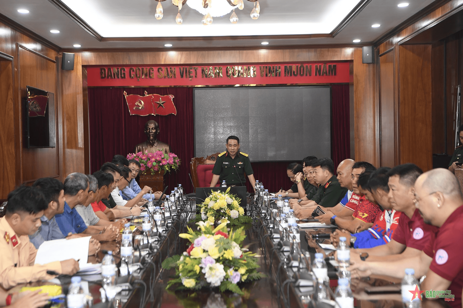 Cuộc đua xe đạp về Điện Biên Phủ 2024: Nỗ lực thi đấu hết mình và về đích an toàn