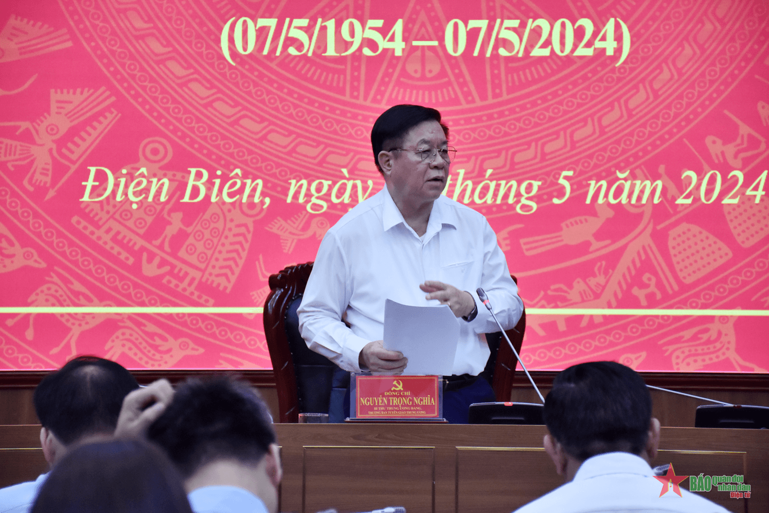 Trưởng ban Tuyên giáo Trung ương Nguyễn Trọng Nghĩa làm việc với Tỉnh ủy Điện Biên