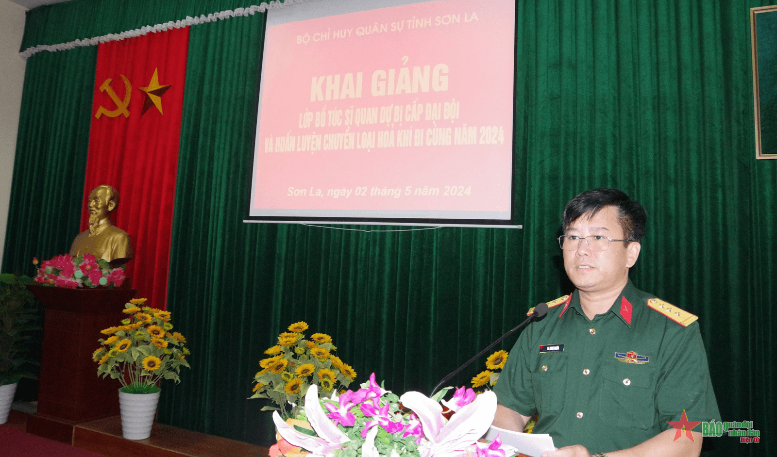Bộ CHQS tỉnh Sơn La khai giảng lớp bổ túc sĩ quan dự bị cấp đại đội và huấn luyện chuyển loại hỏa khí đi cùng năm 2024