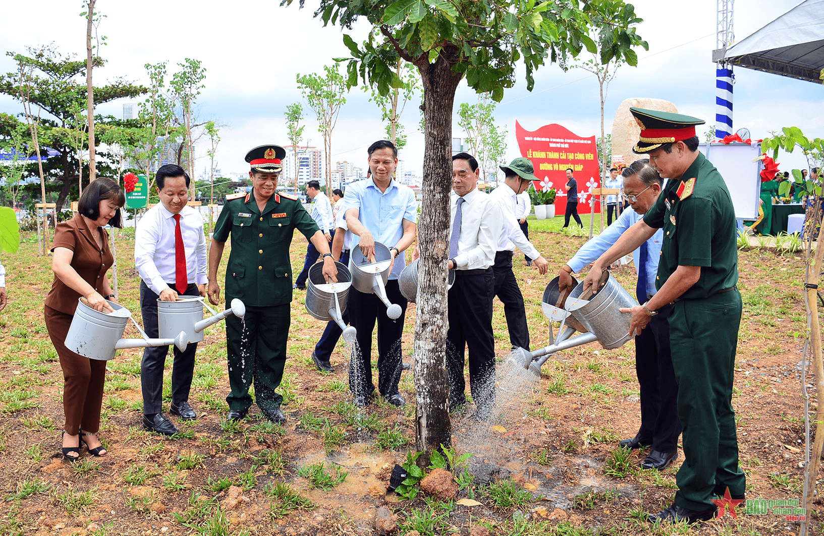 TP Thủ Đức: Khánh thành công viên đường Võ Nguyên Giáp, vườn hoa ban Điện Biên