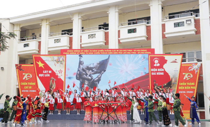 Cát Bi rực lửa - Điện Biên oai hùng