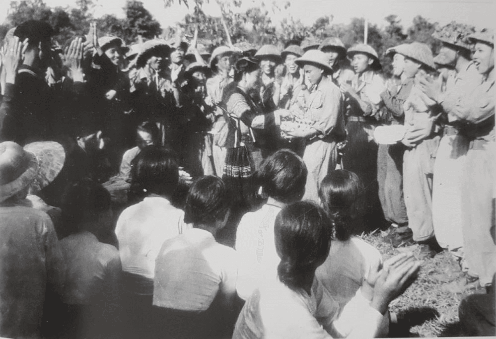 Bài học về “thế trận lòng dân” trong Chiến thắng Điện Biên Phủ