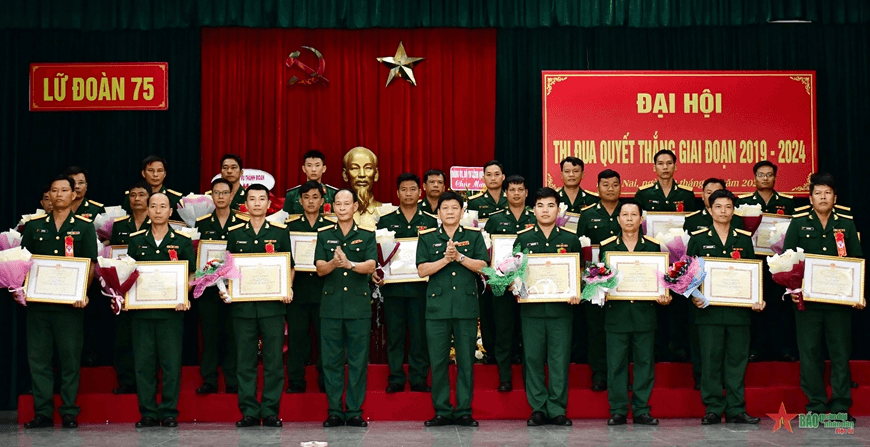 Lữ đoàn Pháo binh 75 (Quân khu 7): 5 năm liền được Bộ Quốc phòng tặng Cờ đơn vị huấn luyện giỏi