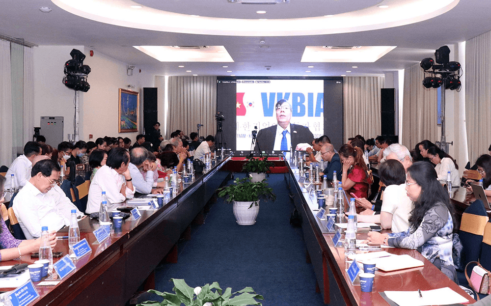 Kiều bào góp sức vào sự phát triển của TP Hồ Chí Minh