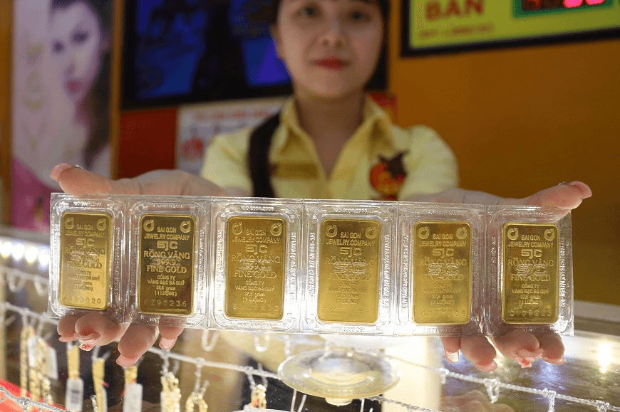 Giá vàng hôm nay (10-5): Tăng sốc