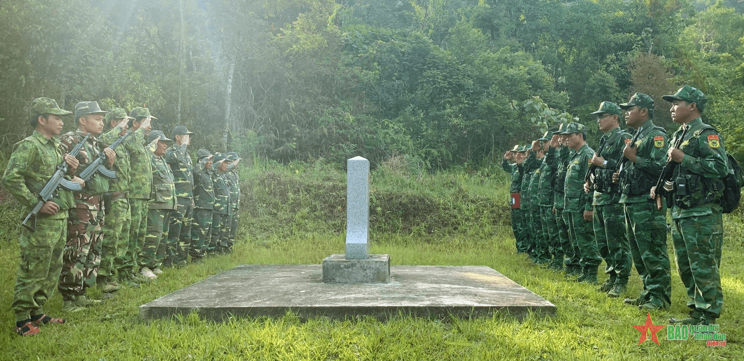 Tuần tra song phương tuyến biên giới Quảng Nam - Sê Kông
