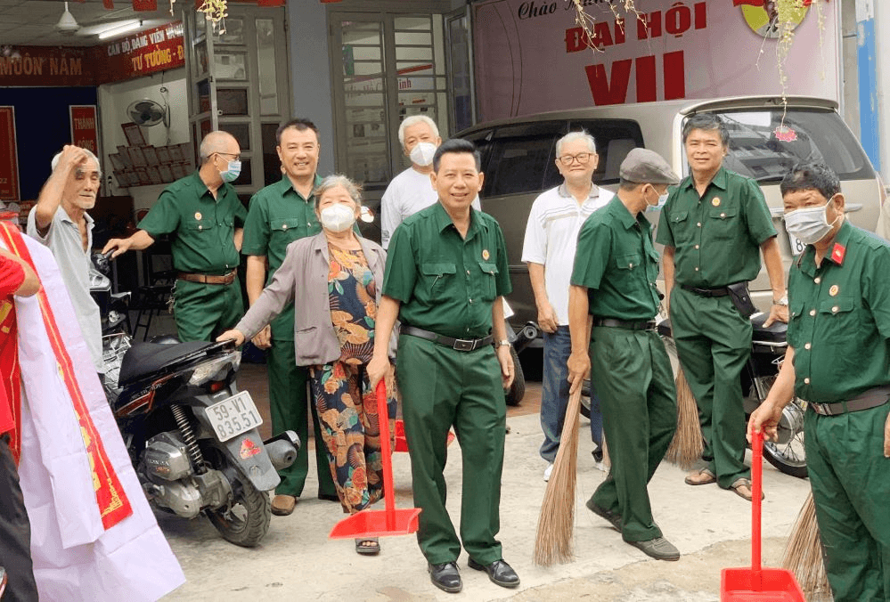 Trên những tuyến đường cựu chiến binh tự quản
