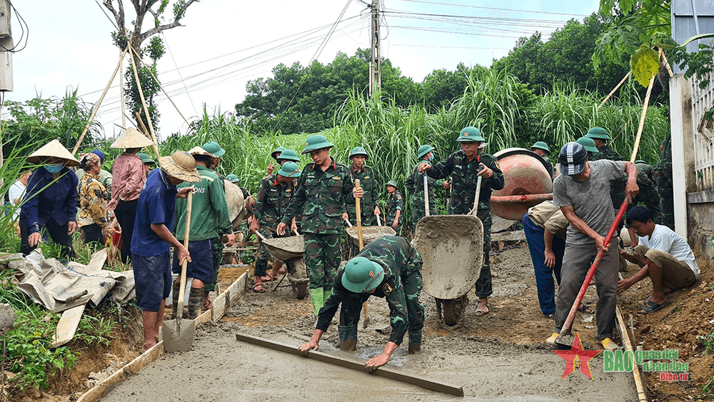 Tô thắm phẩm chất Bộ đội Cụ Hồ: Trách nhiệm, nghĩa tình với nhân dân