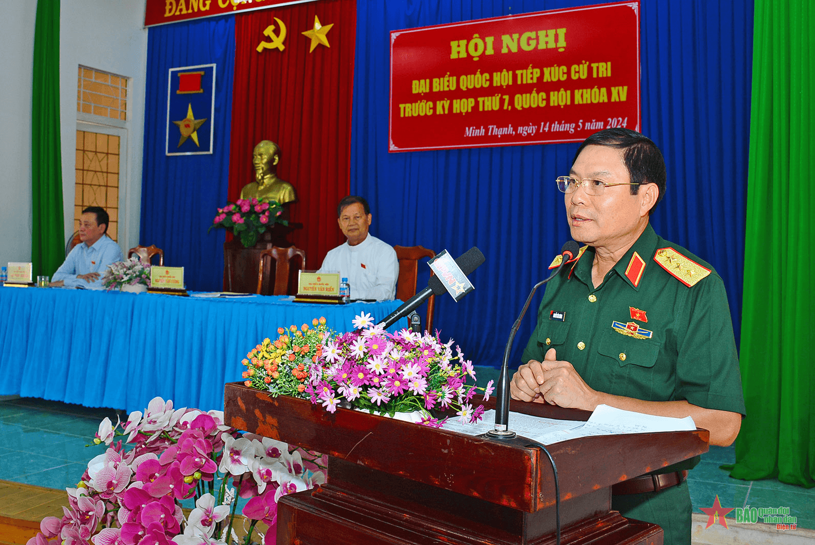 Thượng tướng Nguyễn Tân Cương tiếp xúc cử tri huyện Dầu Tiếng, tỉnh Bình Dương