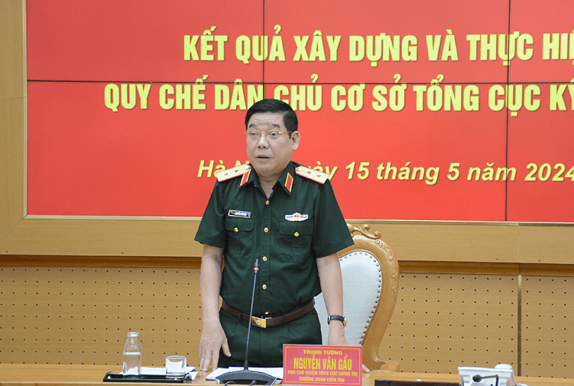 Trung tướng Nguyễn Văn Gấu: Thường xuyên đối thoại mới nắm được khó khăn của cán bộ, chiến sĩ, công nhân viên chức
