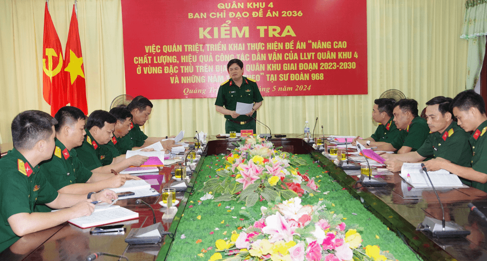 Quân khu 4 kiểm tra kết quả thực hiện công tác dân vận ở vùng đặc thù tại Sư đoàn 968
