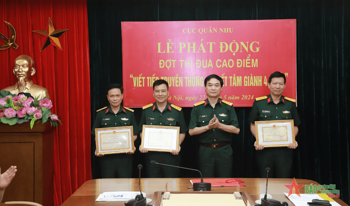 Cán bộ, chiến sĩ Cục Quân nhu thi đua giành 4 nhất