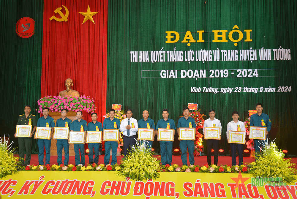 Phong trào Thi đua Quyết thắng tạo động lực để lực lượng vũ trang huyện Vĩnh Tường hoàn thành tốt nhiệm vụ