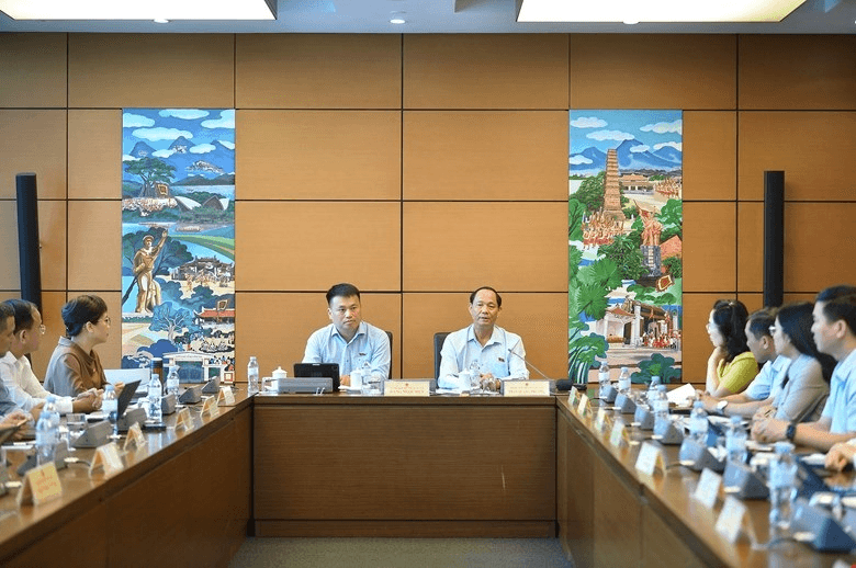 Tán thành bổ sung 3 đối tượng cảnh vệ là lãnh đạo cấp cao của Đảng, Nhà nước