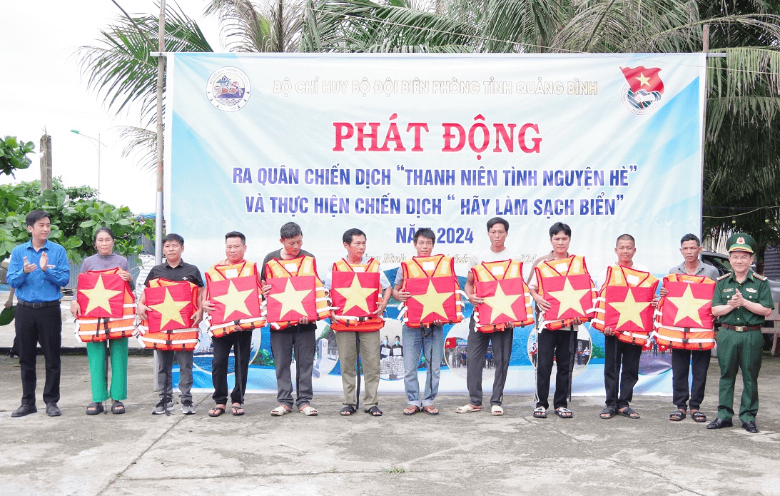 Quảng Bình: Phát động chiến dịch “Thanh niên tình nguyện hè” năm 2024